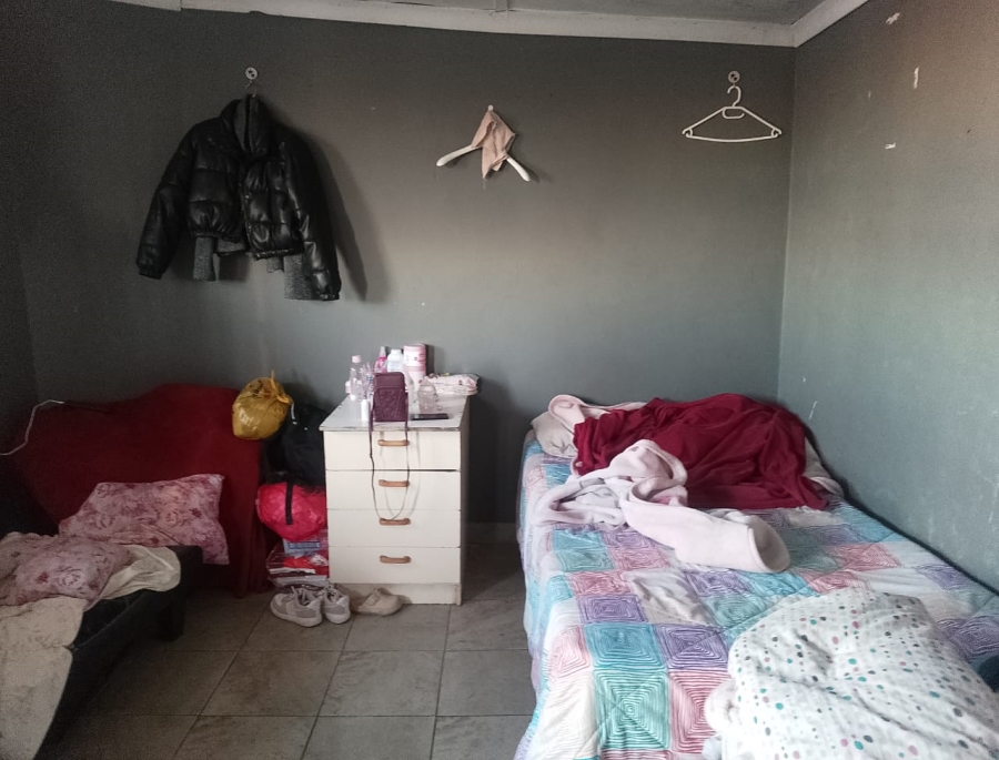 2 Bedroom Property for Sale in Delft Western Cape